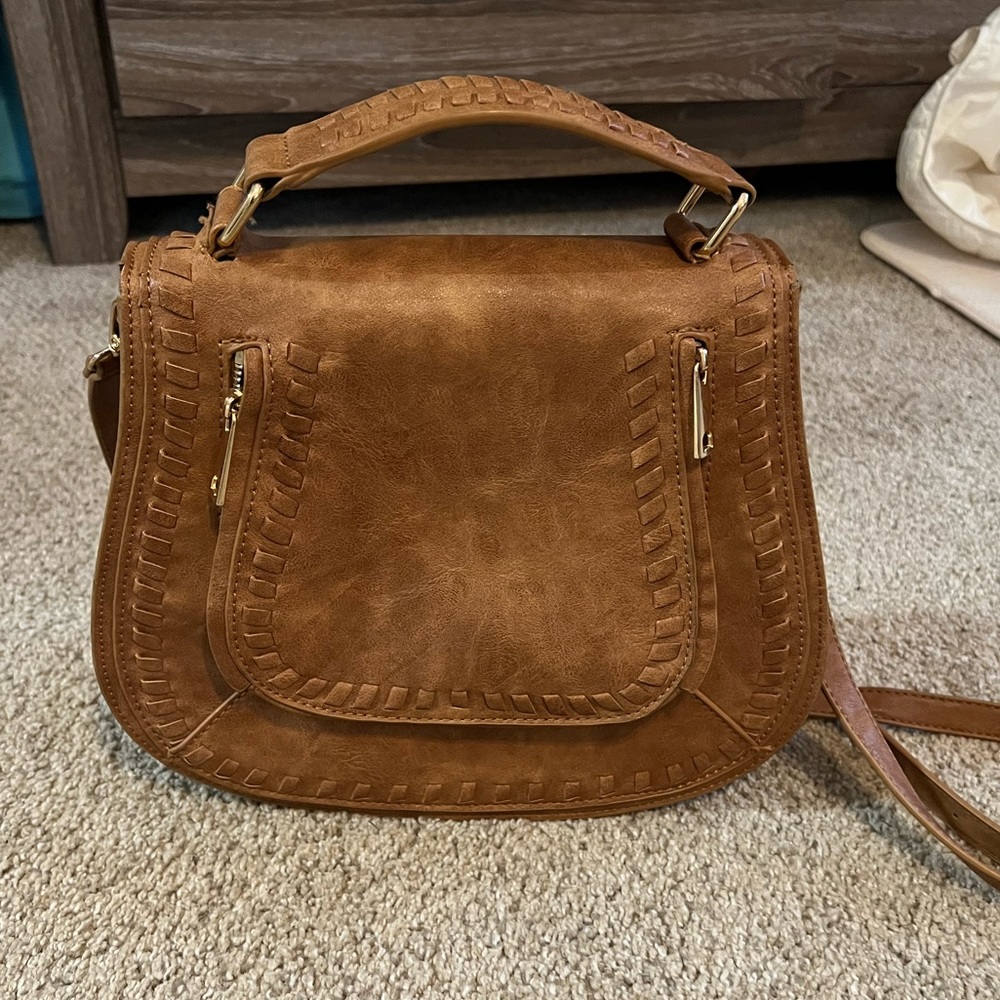 Urban Expressions Crossbody Bag